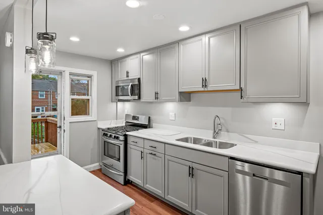 $2,350 | 1621 Thetford Road, Towson, MD 21286