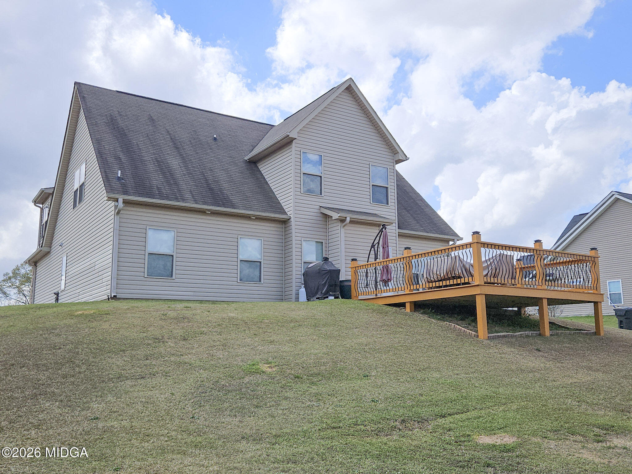140 Chapman Ridge Road Macon, GA 31211 - Photo 5 of 37 20260307_140943_082