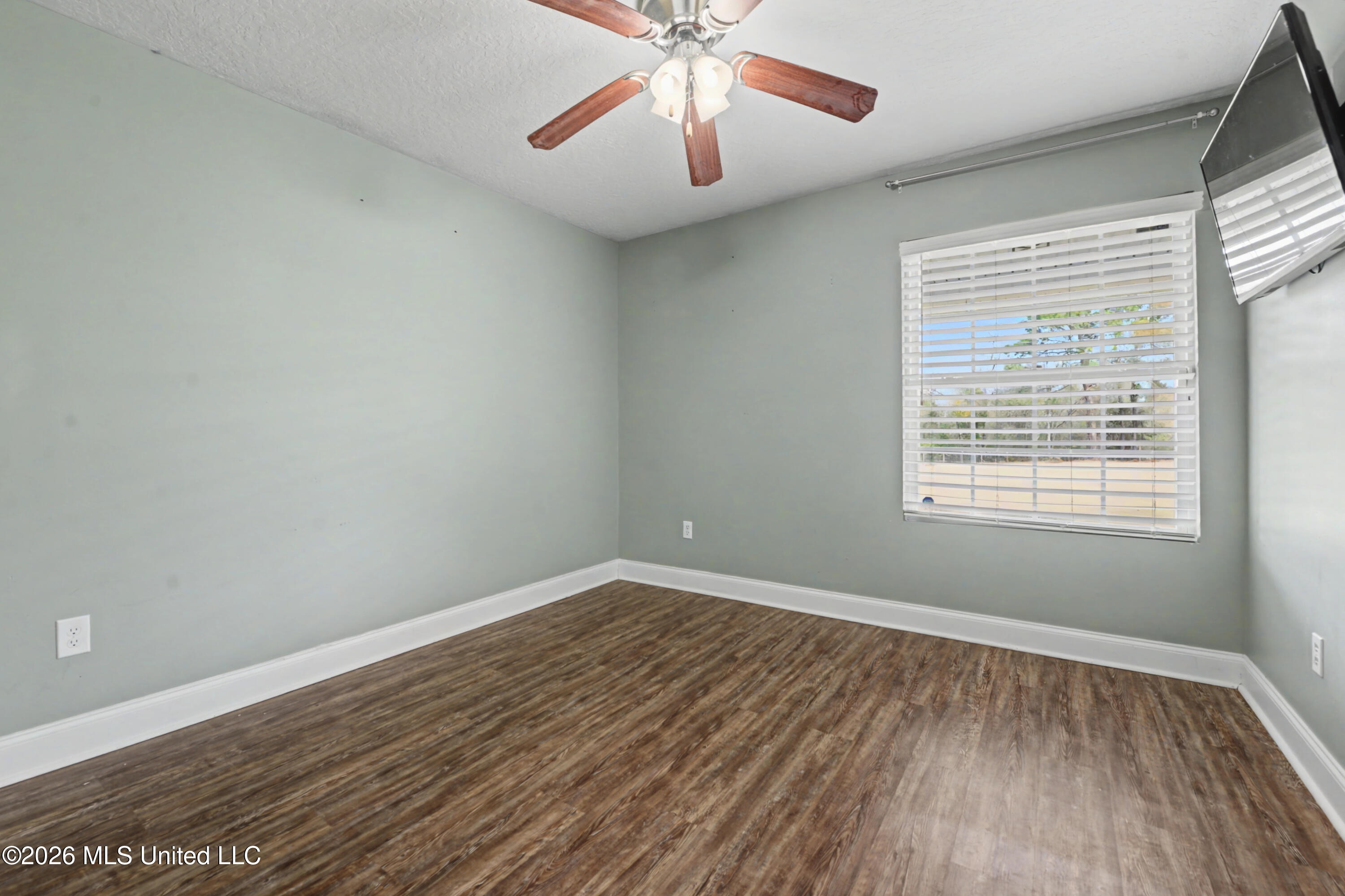 222 Gristmill Road Lucedale, MS 39452 - Photo 15 of 32 015