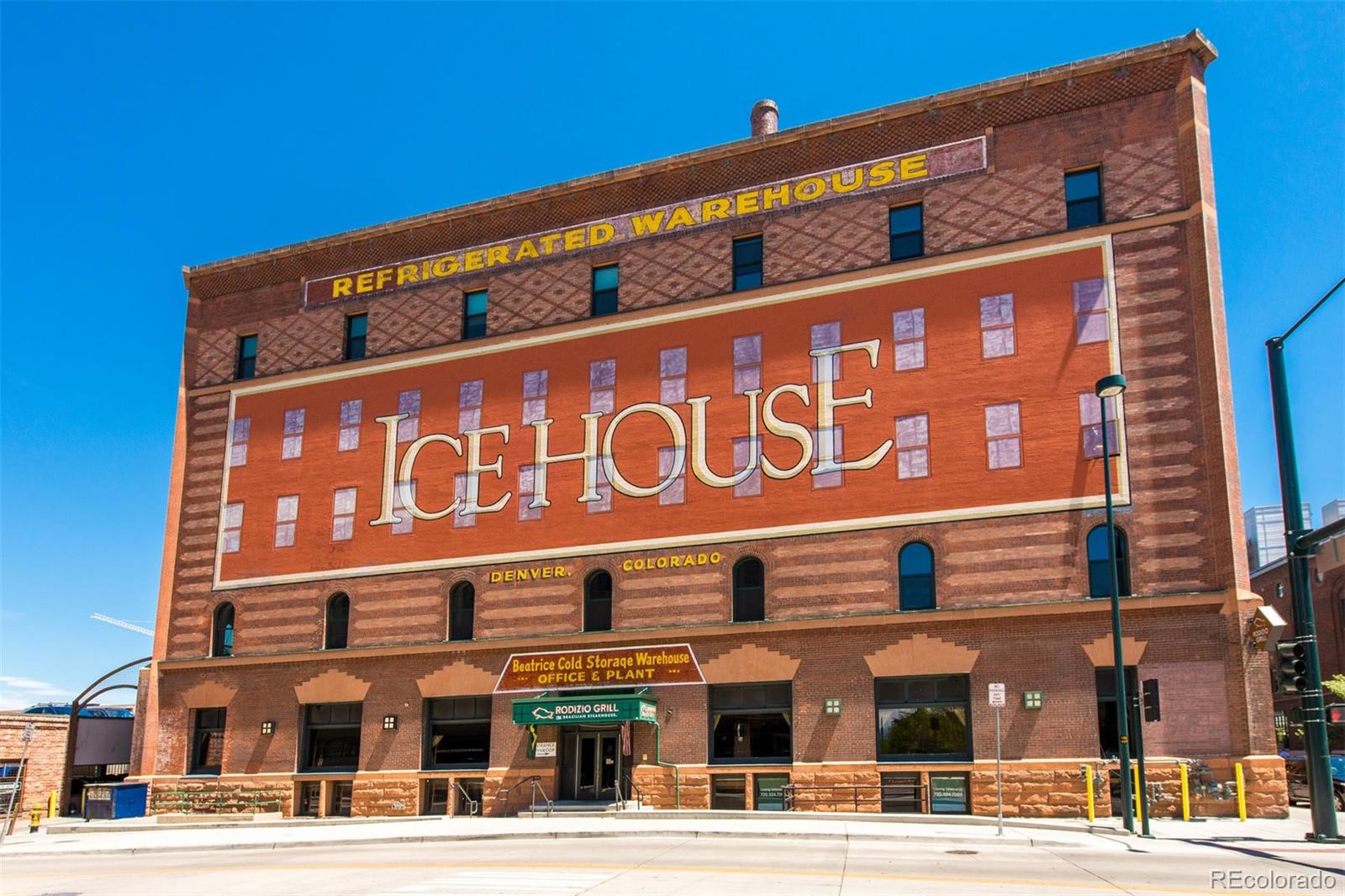 1801 Wynkoop Street, Unit 418 Denver, CO 80202 - Photo 4 of 35 a front view of multi story building