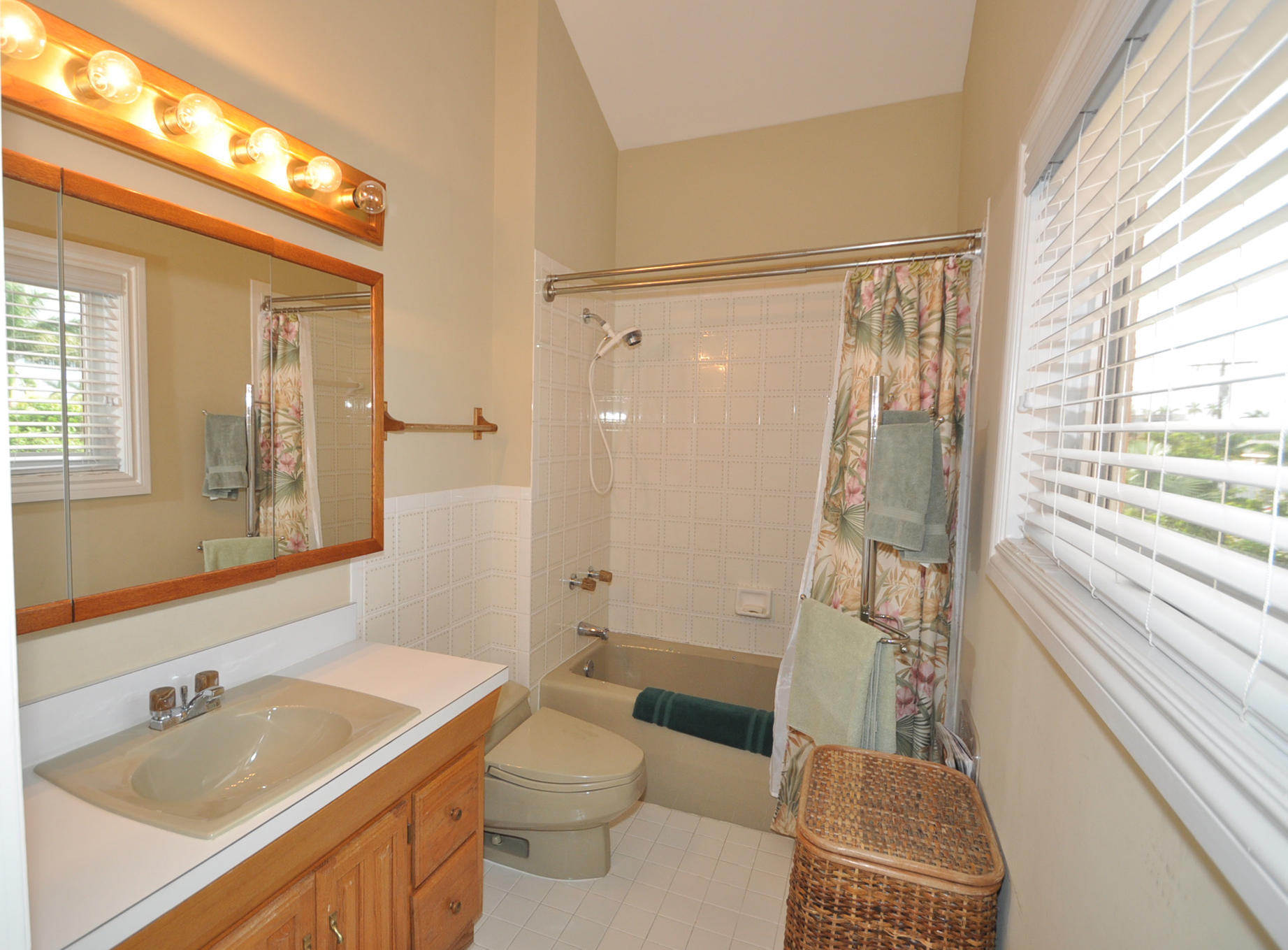 8 Midlane Road Ocean Ridge, FL 33435 - Photo 16 of 26 DSC_0588