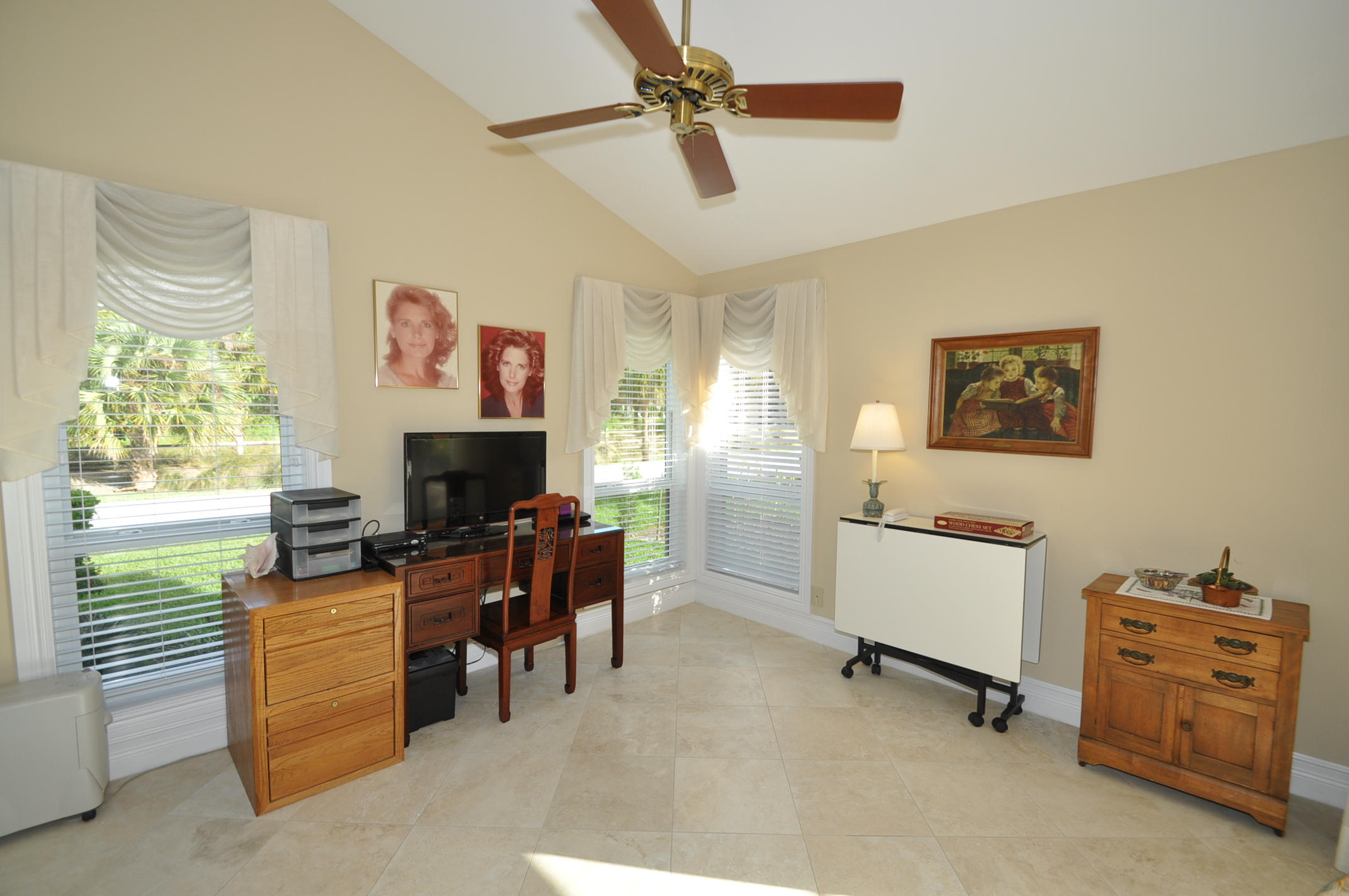 8 Midlane Road Ocean Ridge, FL 33435 - Photo 4 of 26 DSC_0547