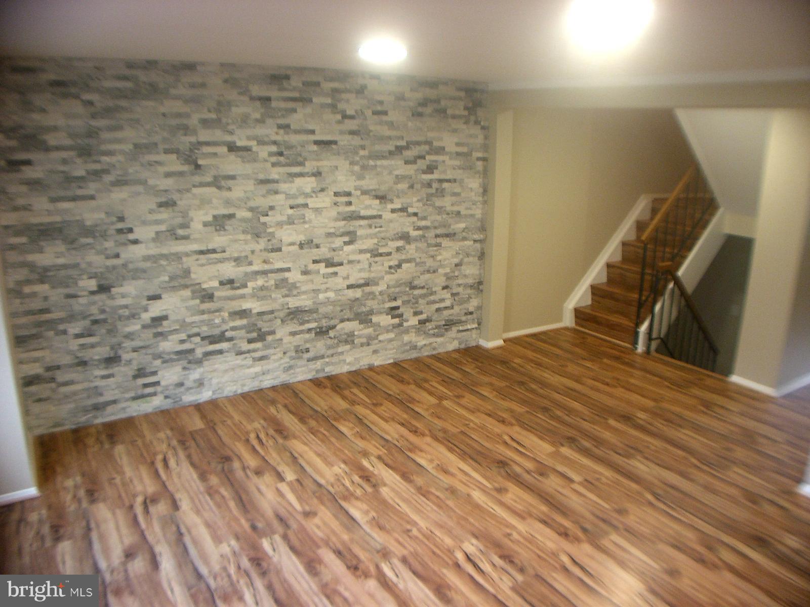 9324 Matador Road Columbia, MD 21045 - Photo 2 of 19 Beautiful Laminate Floors