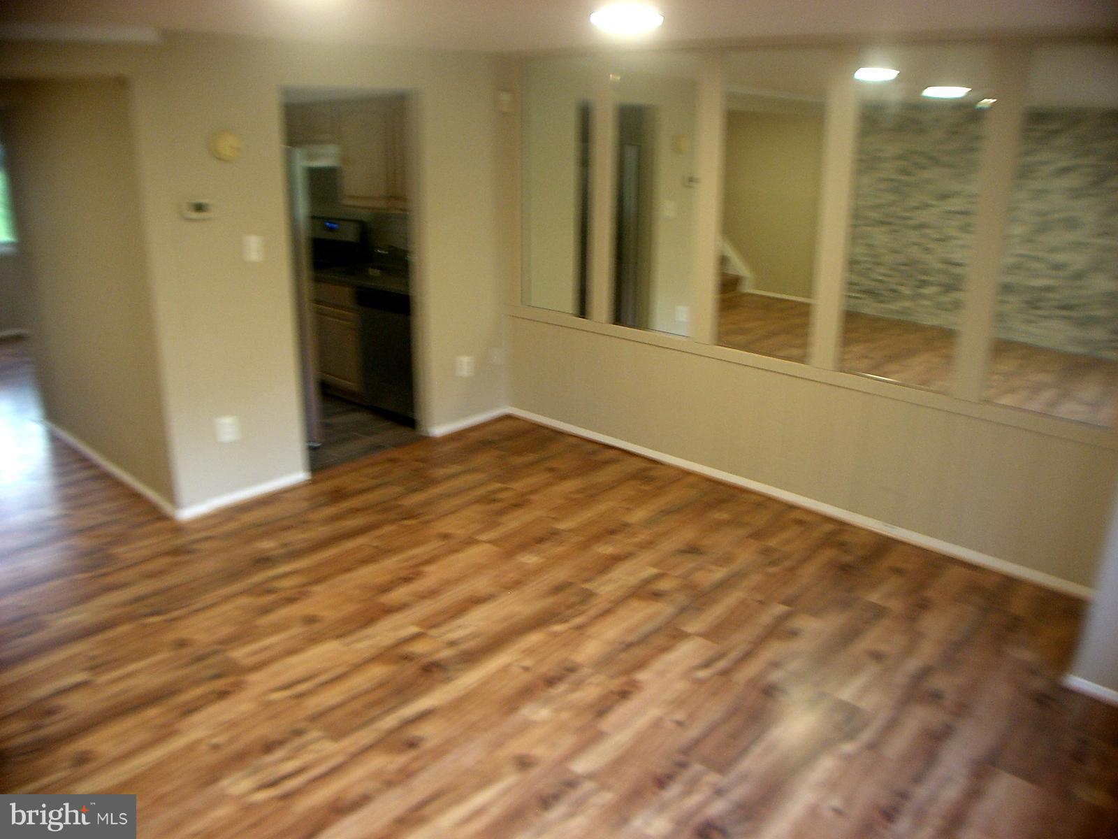 9324 Matador Road Columbia, MD 21045 - Photo 3 of 19 Interior (General)