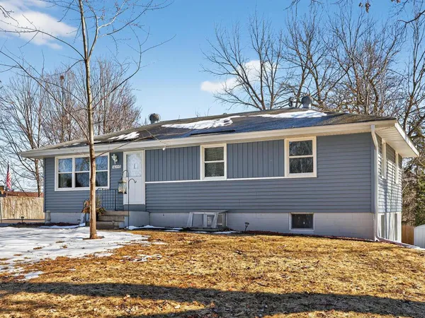 $395,000 | 16559 Dunkirk Avenue Southwest, Prior Lake, MN 55372