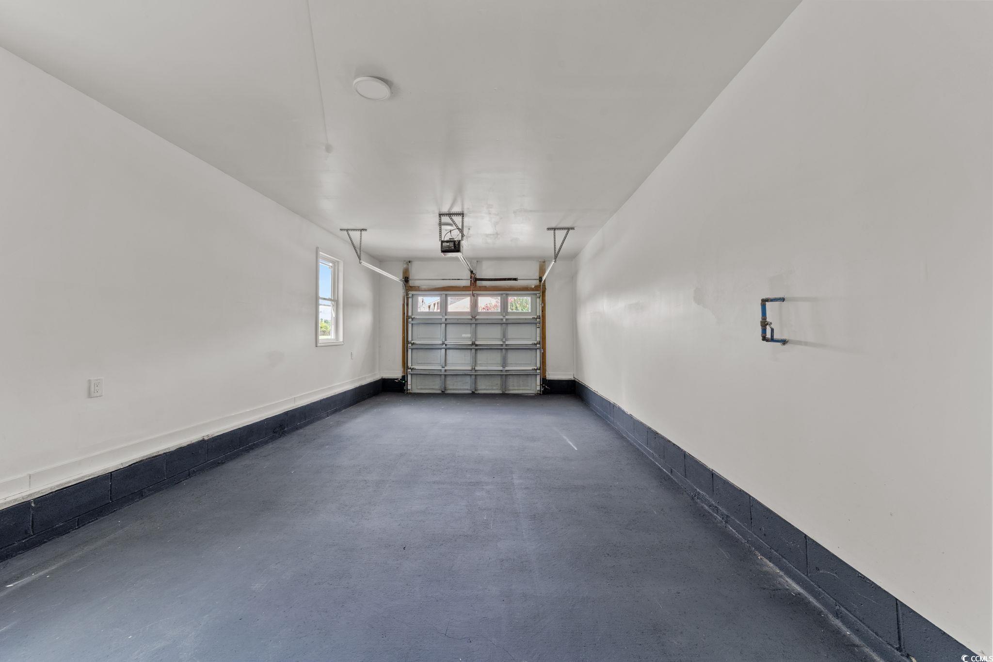 1821 Hawkins Street Georgetown, SC 29440 - Photo 36 of 40 View of garage