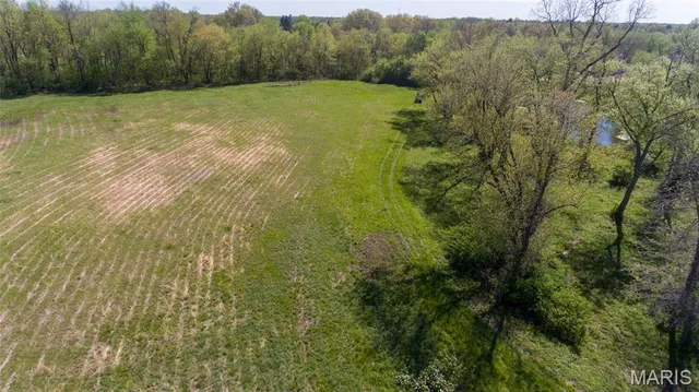 $197,500 | Tbd South Tbd S 8th, Benld, IL 62009