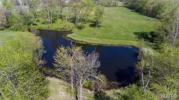 $197,500 | Tbd South Tbd S 8th, Benld, IL 62009