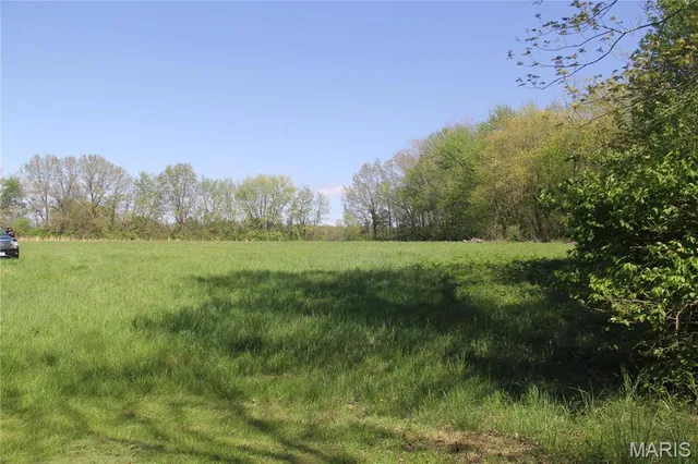 $197,500 | Tbd South Tbd S 8th, Benld, IL 62009