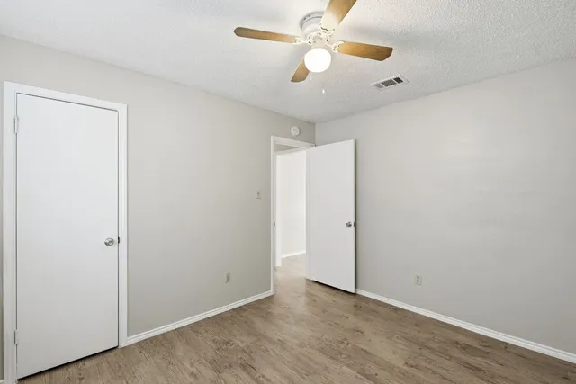 $1,350 | 409 Rawhide Loop, Round Rock, TX 78681