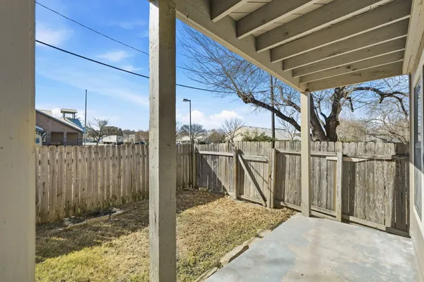 a view of outdoor space