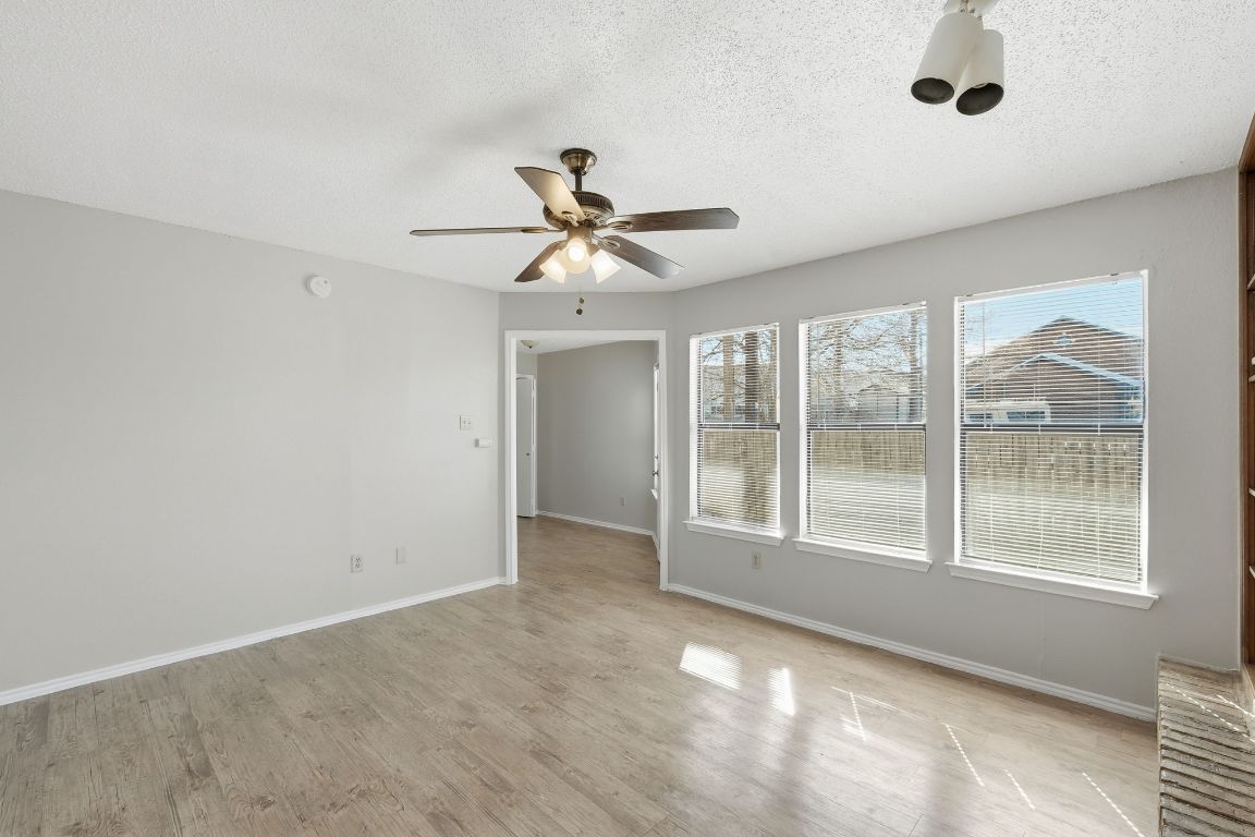 409 Rawhide Loop Round Rock, TX 78681 - Photo 6 of 22