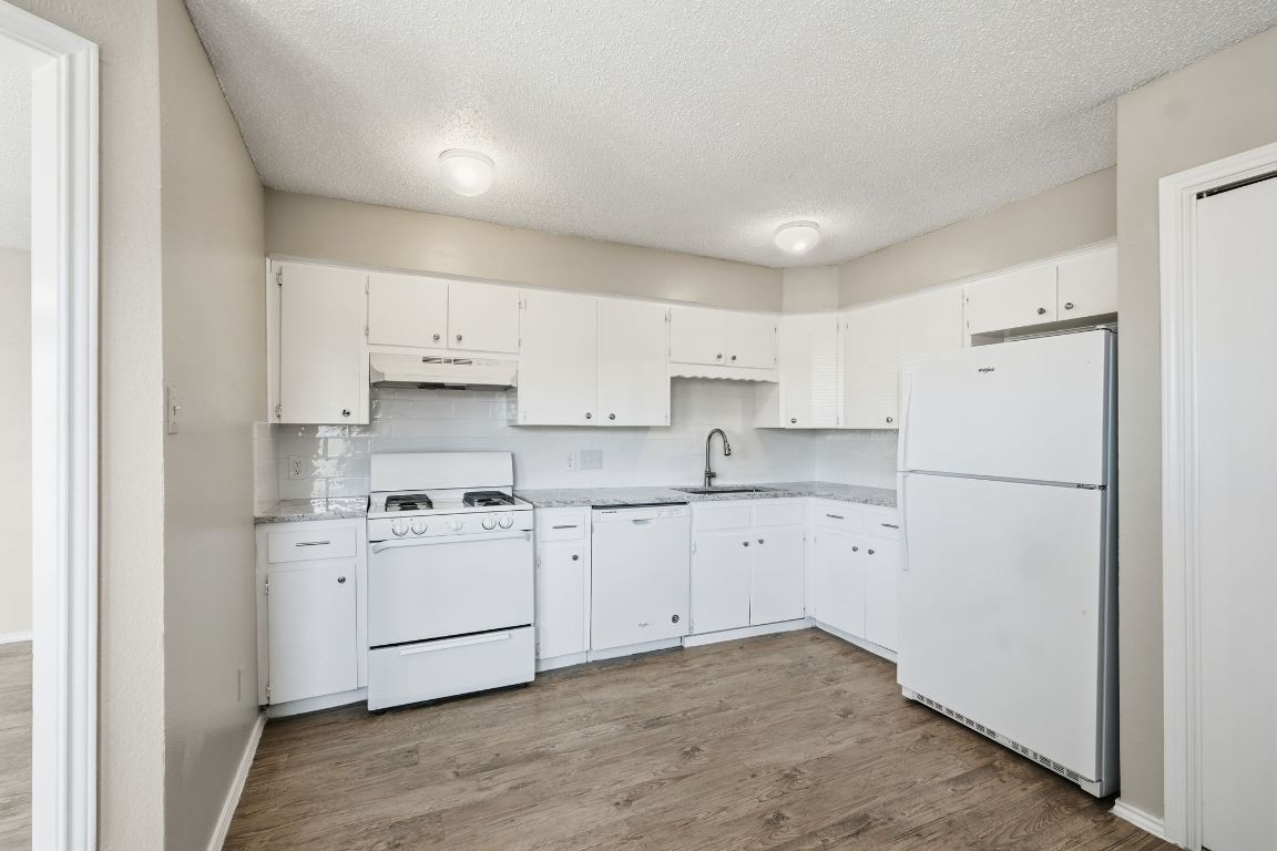 409 Rawhide Loop Round Rock, TX 78681 - Photo 9 of 22