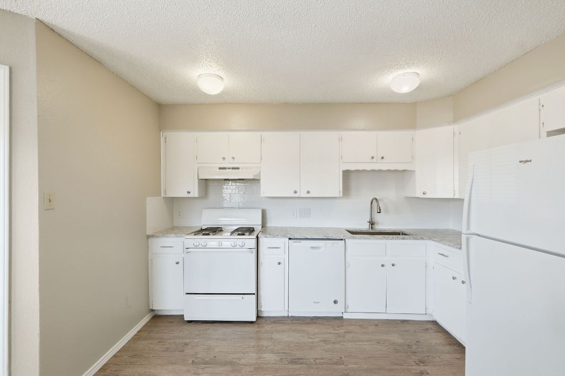 409 Rawhide Loop Round Rock, TX 78681 - Photo 10 of 22