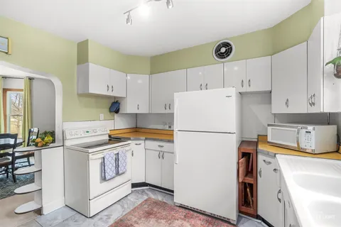 $259,900 | 330 North Birch Street, Waterman, IL 60556