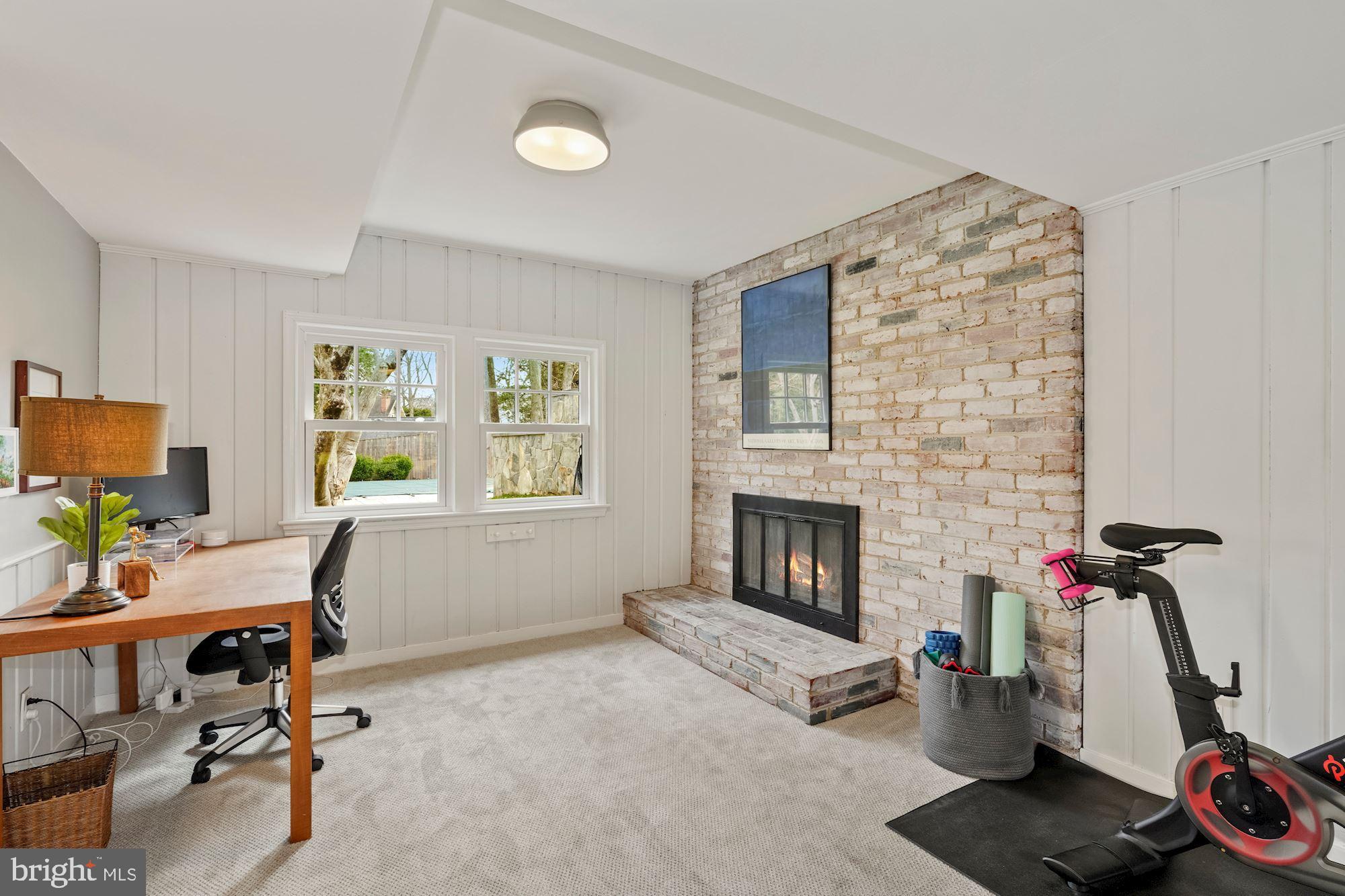 1709 Oak Lane McLean, VA 22101 - Photo 21 of 33 Family / Recreation Room