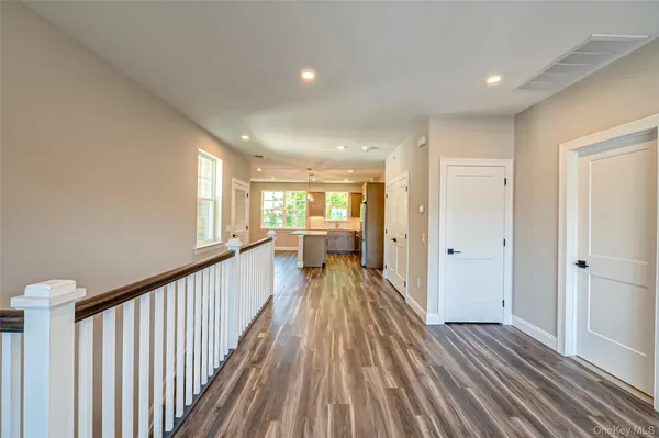 $3,875 | 1 Conklin Street, Unit 201, Farmingdale, NY 11735