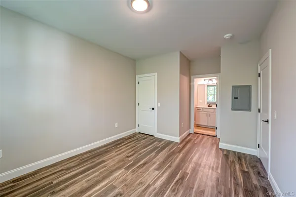 $3,875 | 1 Conklin Street, Unit 201, Farmingdale, NY 11735