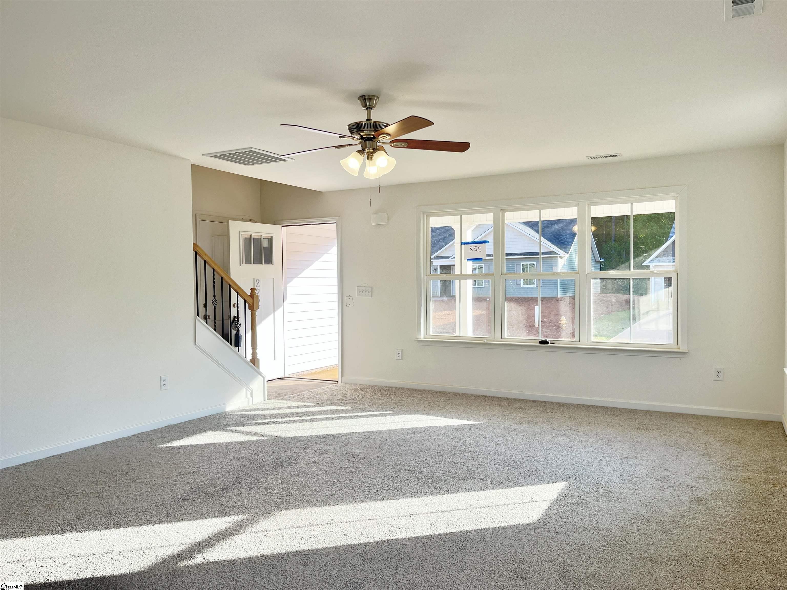 205 Kahlen Court Piedmont, SC 29673 - Photo 5 of 33