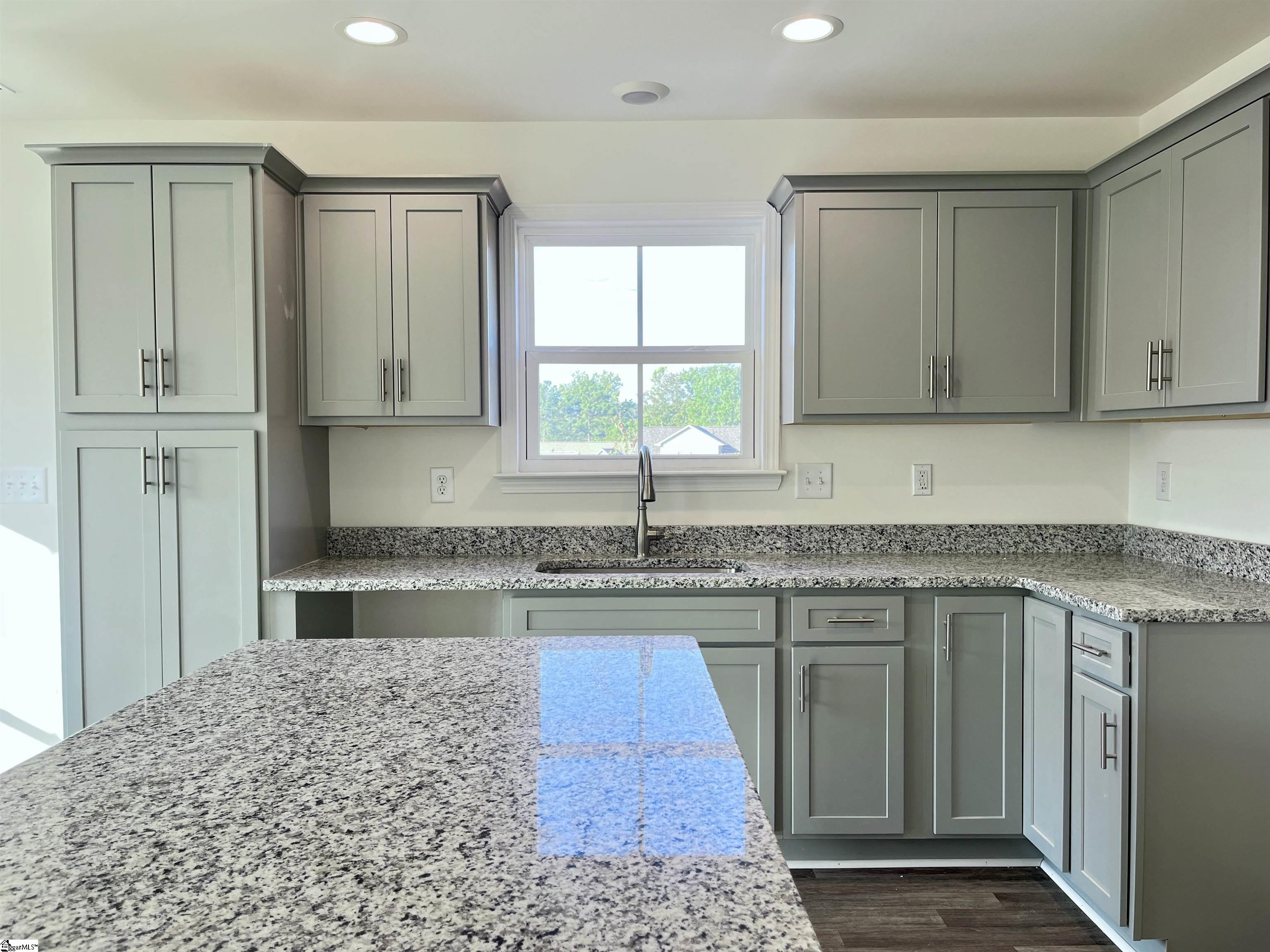 205 Kahlen Court Piedmont, SC 29673 - Photo 10 of 33