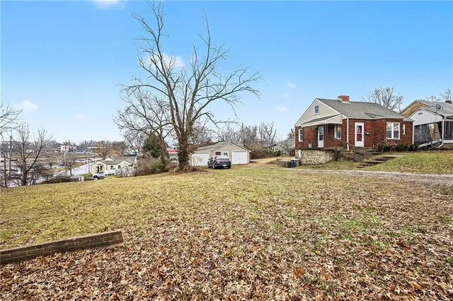 $195,000 | 5131 North Lister Avenue, Kansas City, MO 64119