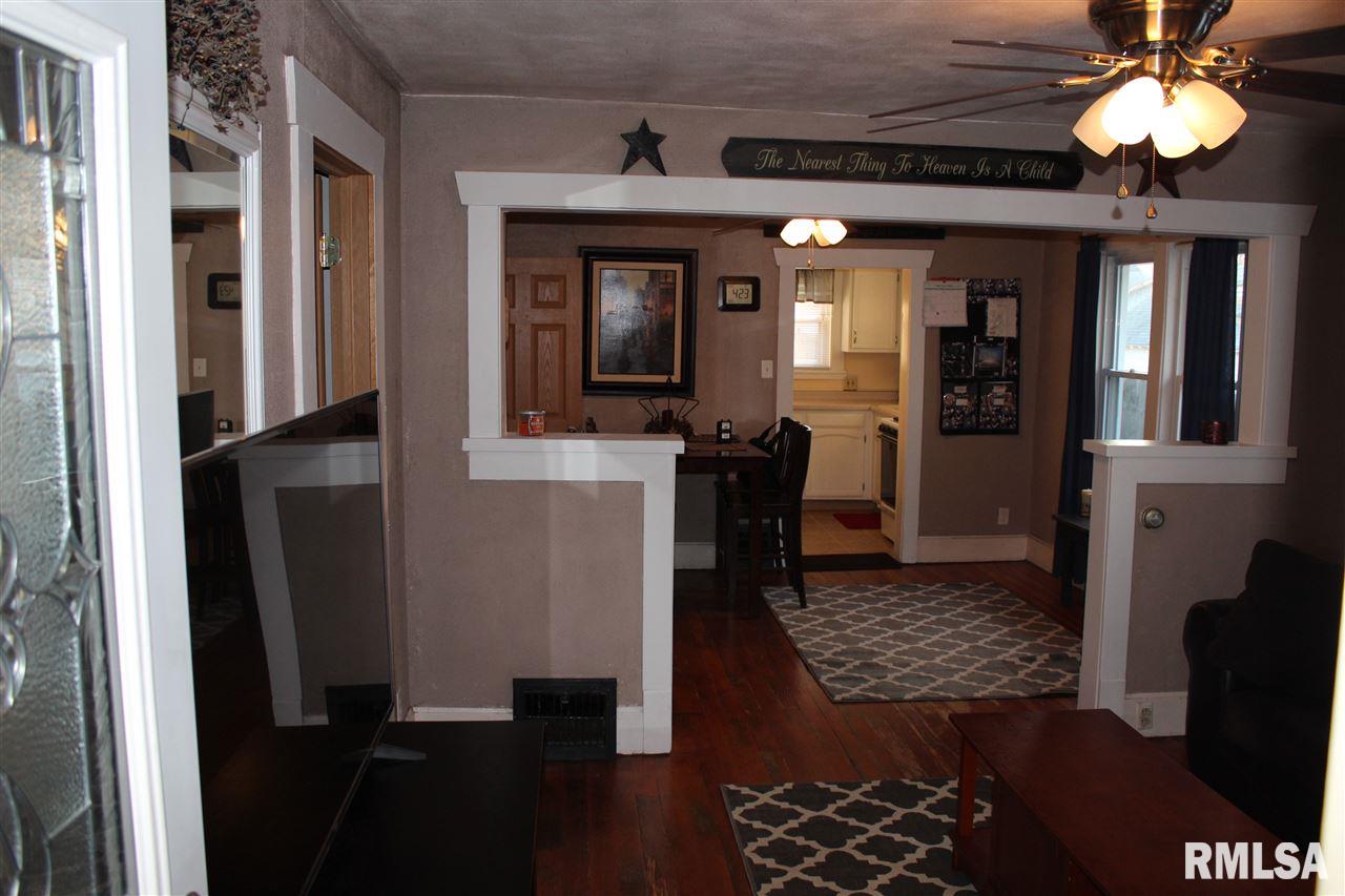 1412 State Street Pekin, IL 61554 - Photo 11 of 29 Gallery Image 11