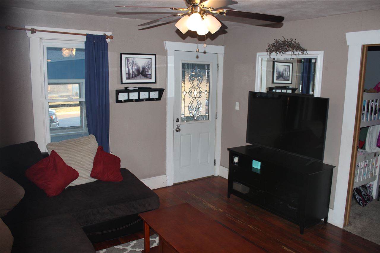 1412 State Street Pekin, IL 61554 - Photo 12 of 29 Gallery Image 12