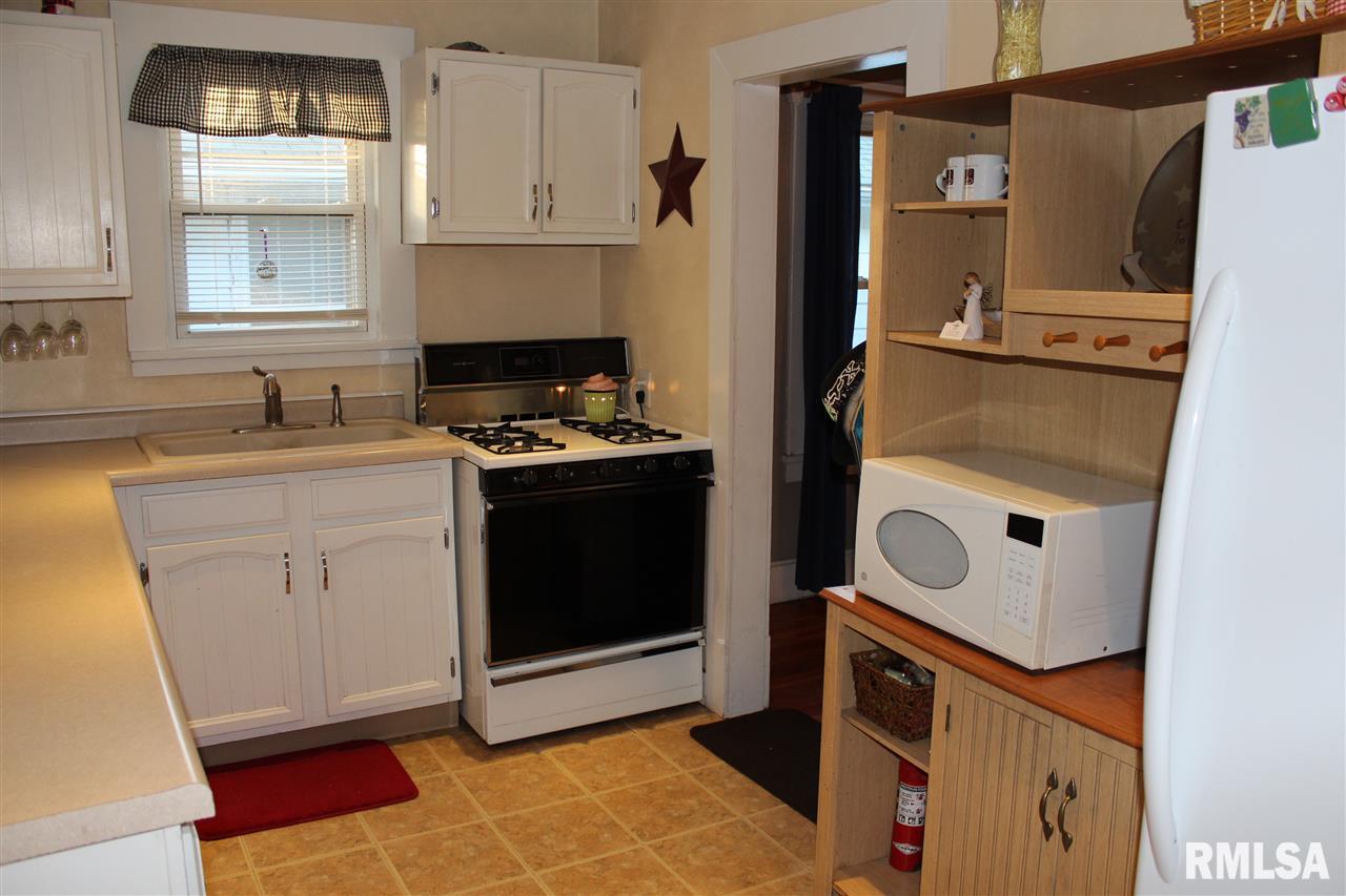 1412 State Street Pekin, IL 61554 - Photo 14 of 29 Gallery Image 14