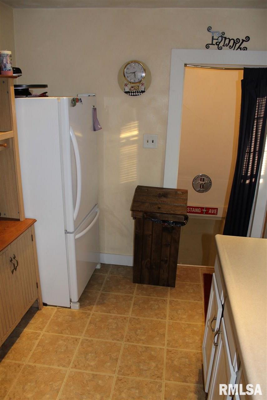 1412 State Street Pekin, IL 61554 - Photo 16 of 29 Gallery Image 16