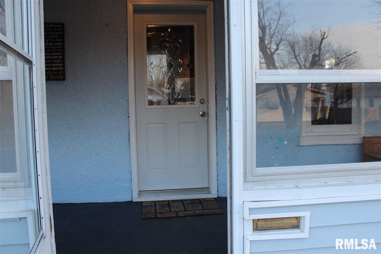 1412 State Street Pekin, IL 61554 - Photo 4 of 29 Gallery Image 4