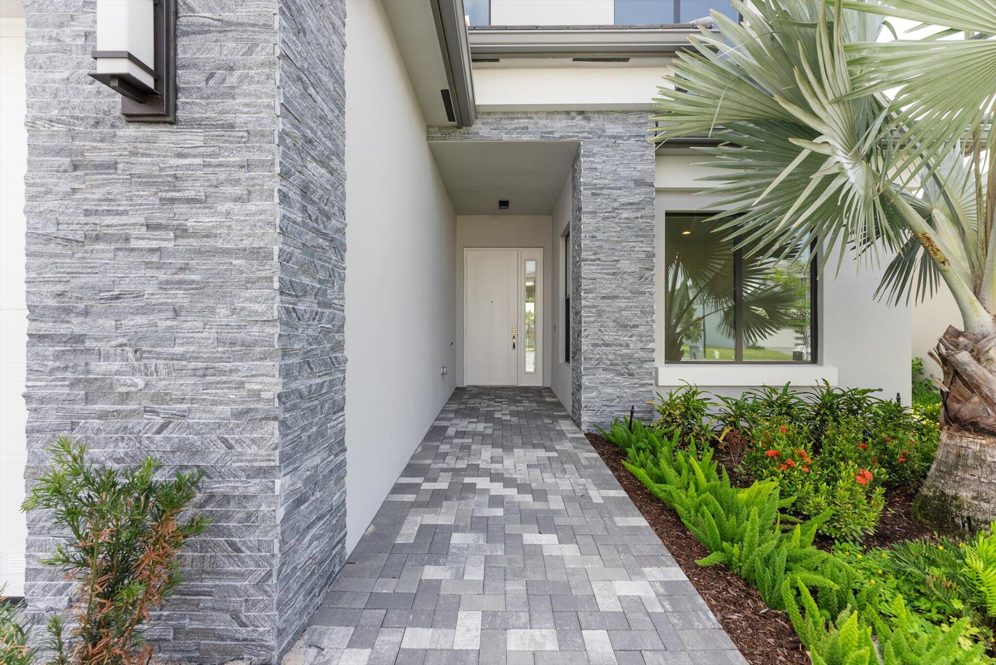 20062 Hirono Lane Boca Raton, FL 33434 - Photo 3 of 73 Front Entrance