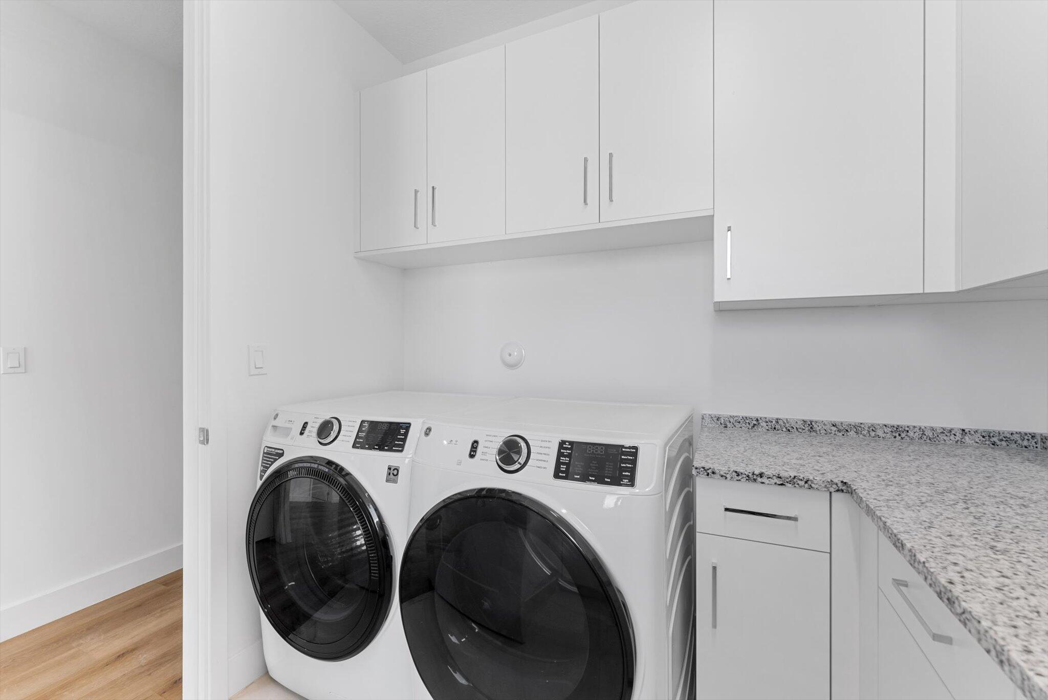 20062 Hirono Lane Boca Raton, FL 33434 - Photo 45 of 73 Laundry Room