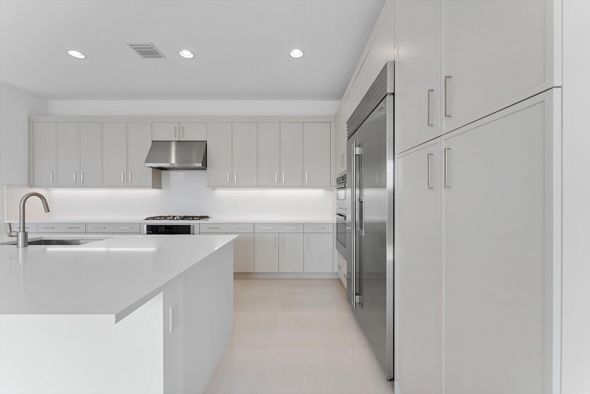 20062 Hirono Lane Boca Raton, FL 33434 - Photo 10 of 73 Kitchen