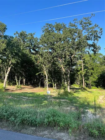 a view of a golf course