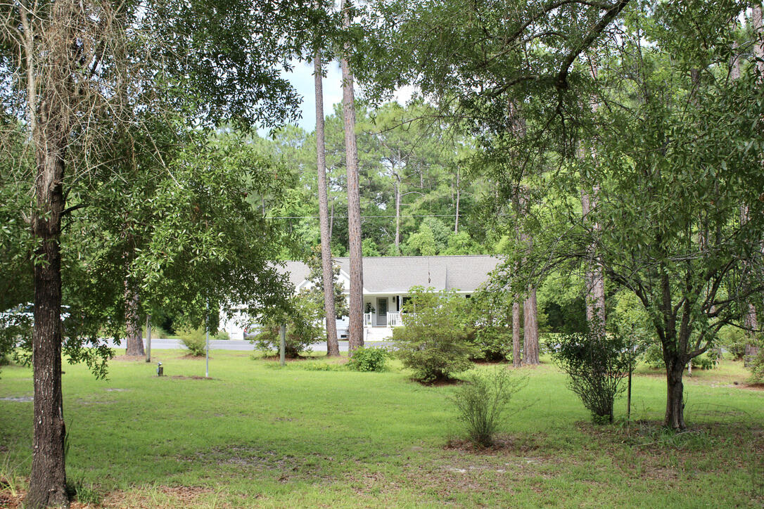 249 Country Manor Road DeFuniak Springs, FL 32435 - Photo 10 of 35 big corner lot