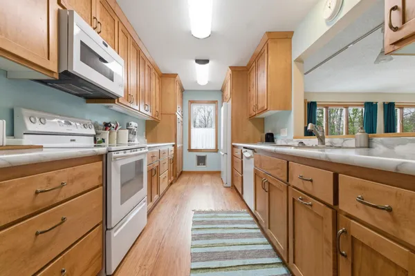 $400,000 | 10969 Steamboat Loop Northwest, Walker, MN 56484