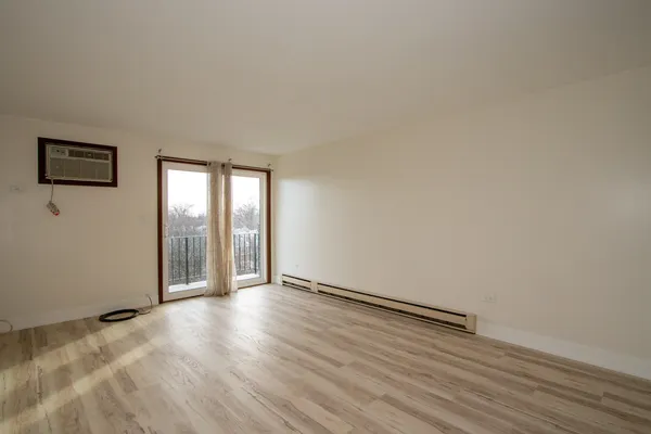 $169,000 | 2320 North Nordica Avenue, Unit 411, Chicago, IL 60707