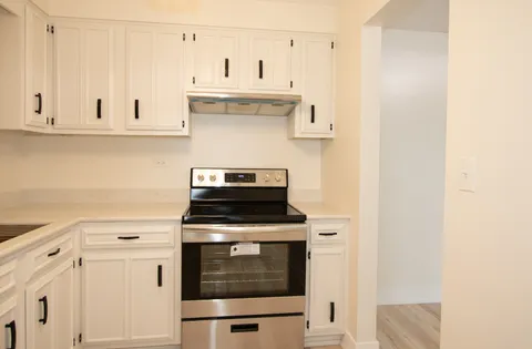 $169,000 | 2320 North Nordica Avenue, Unit 411, Chicago, IL 60707