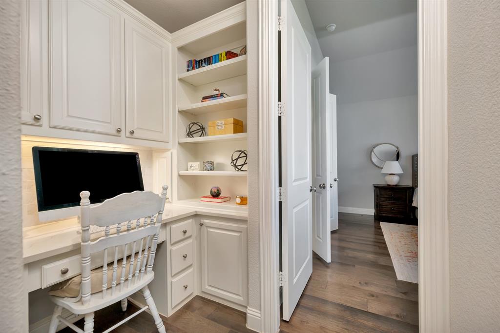 1117 Thornhill Way Roanoke, TX 76262 - Photo 19 of 32