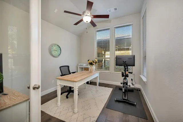 $830,000 | 1117 Thornhill Way, Roanoke, TX 76262