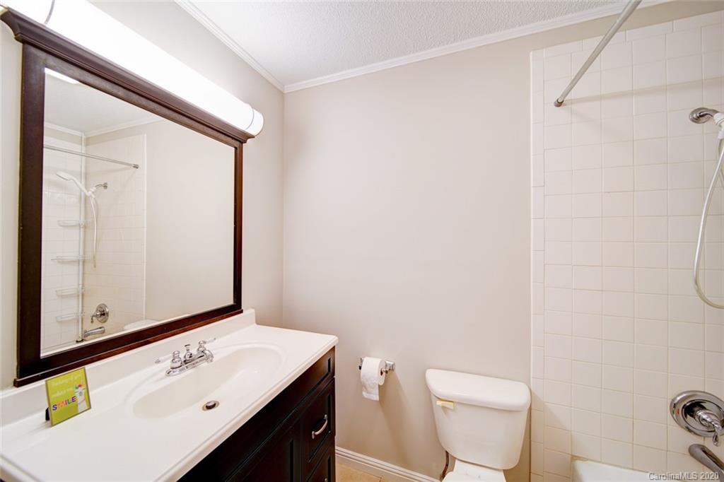 329 Holiday Road Gastonia, NC 28054 - Photo 26 of 36 Gallery Image 26