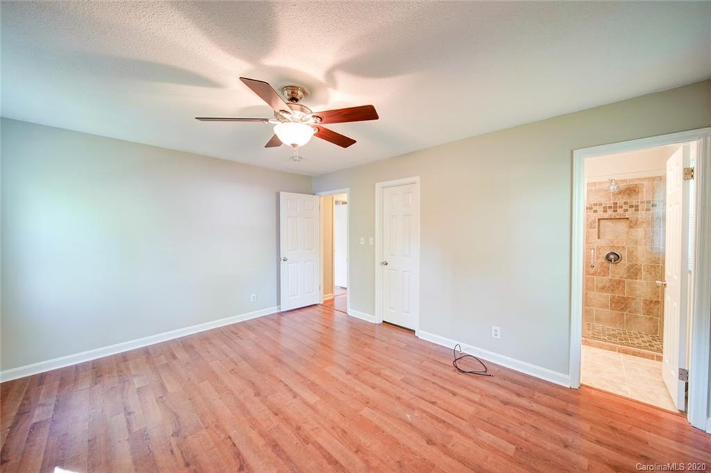 329 Holiday Road Gastonia, NC 28054 - Photo 29 of 36 Gallery Image 29