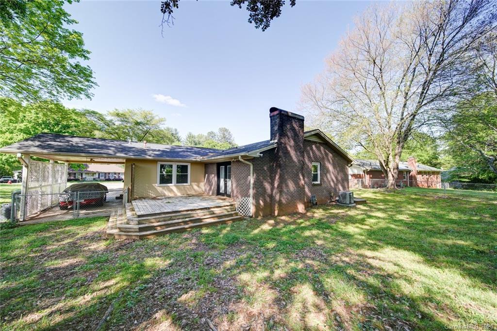 329 Holiday Road Gastonia, NC 28054 - Photo 31 of 36 Gallery Image 31