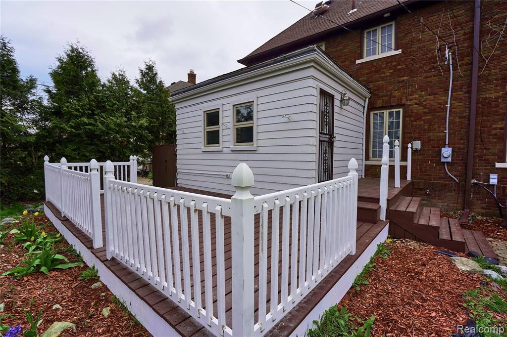 1430 Devonshire Road Grosse Pointe Park, MI 48230 - Photo 7 of 85
