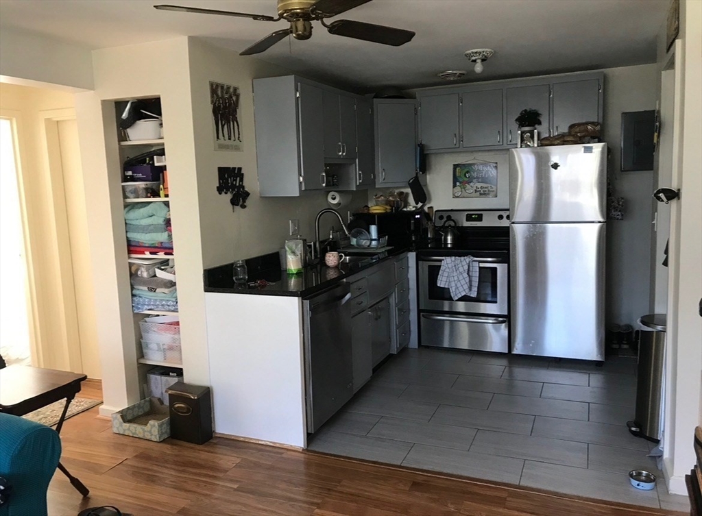 194 Lexington Street, Unit 1 Watertown, MA 02472 - Photo 6 of 19