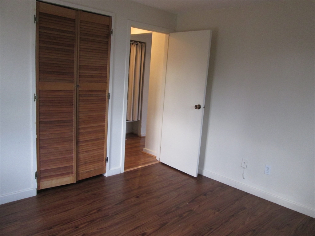 194 Lexington Street, Unit 1 Watertown, MA 02472 - Photo 6 of 10