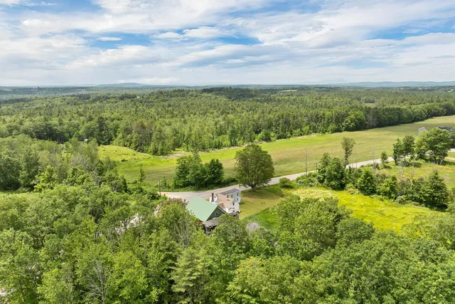 $329,999 | 1457 Upper City Road, Pittsfield, NH 03263