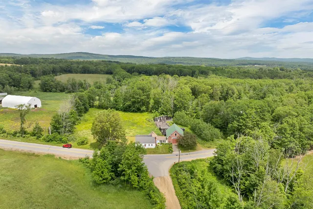 $329,999 | 1457 Upper City Road, Pittsfield, NH 03263