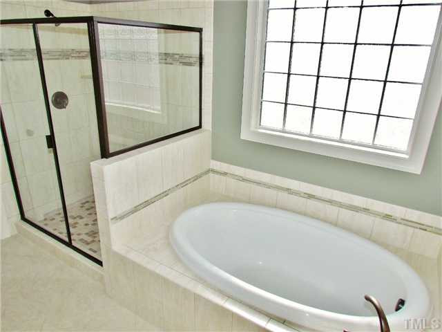 12401 Angel Falls Road Raleigh, NC 27614 - Photo 16 of 25 Master Bath/Spa