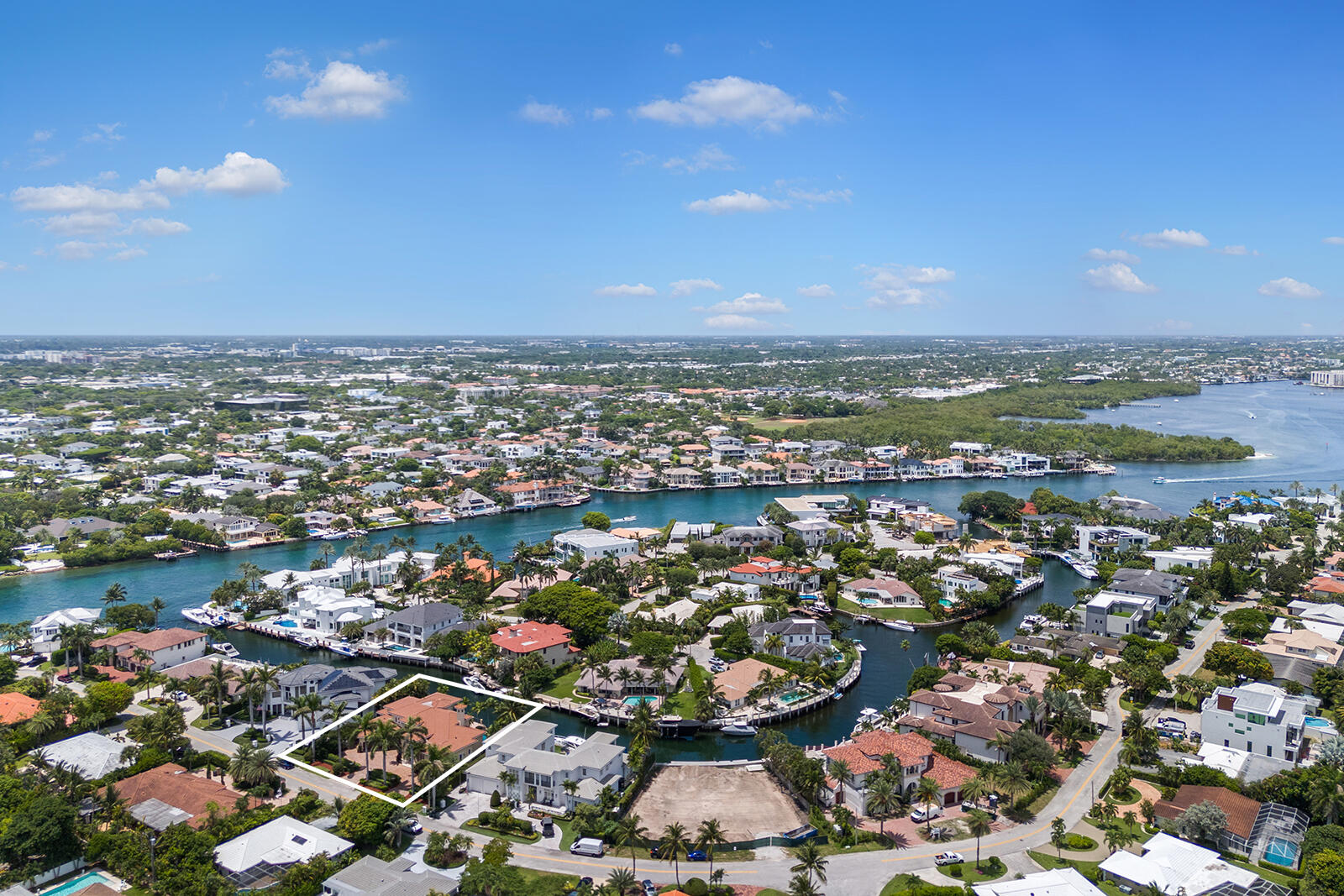 723 Marble Way Boca Raton, FL 33432 - Photo 7 of 32 DJI_20250801141317_0131_D-MLS outline